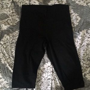 Victoria’s Secret capri high rise leggings